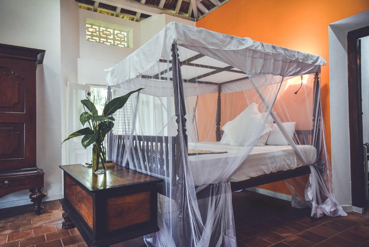 Bed and Breakfast Templeberg Walahanduwa Exterior foto